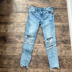 Light denim jeans